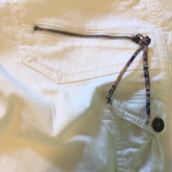 AEO & WH/BM shorts SZ. 8 - Picture 9 of 9